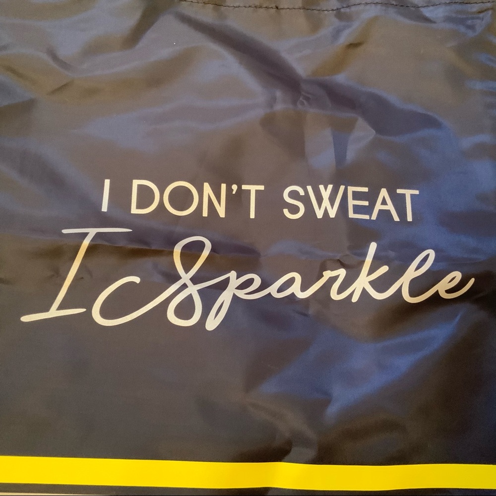 Macy’s I Don’t Sweat I Sparkle Bag - New - Picture 3 of 7